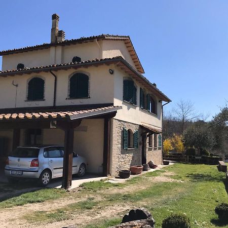 Pian D'Isola Bed and Breakfast Costacciaro Εξωτερικό φωτογραφία